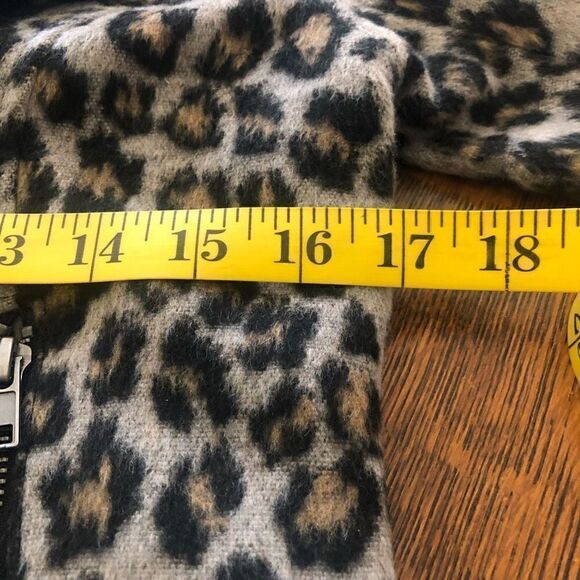 NEW Cupcakes and Cashmere Cheetah Print Moto Jacket Size XS Mob Wife NWT - Picture 11 of 16